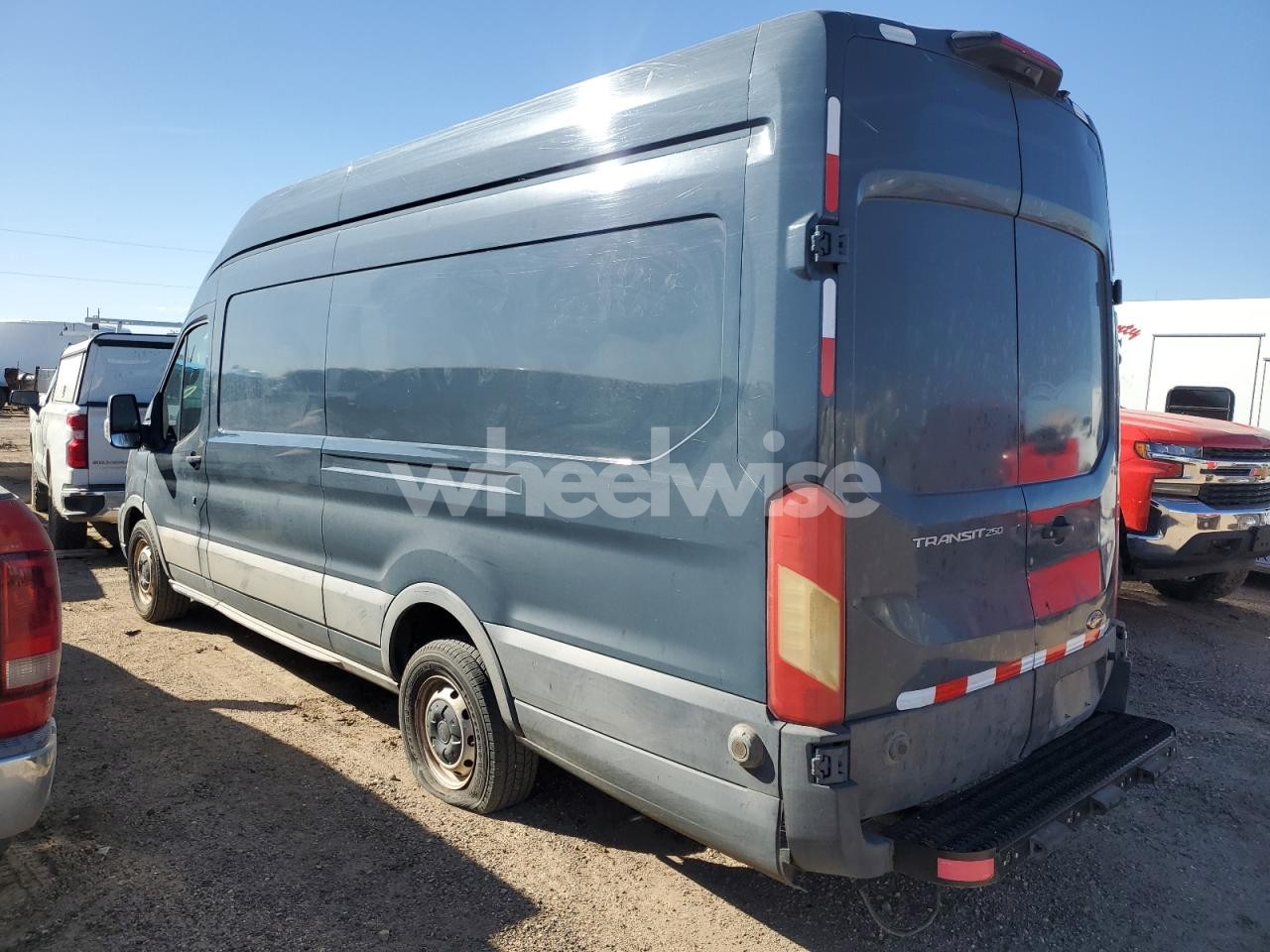 Photo 2 of 2020 FORD TRANSIT T-250 (VIN 1FTBR3X81LKA18656)