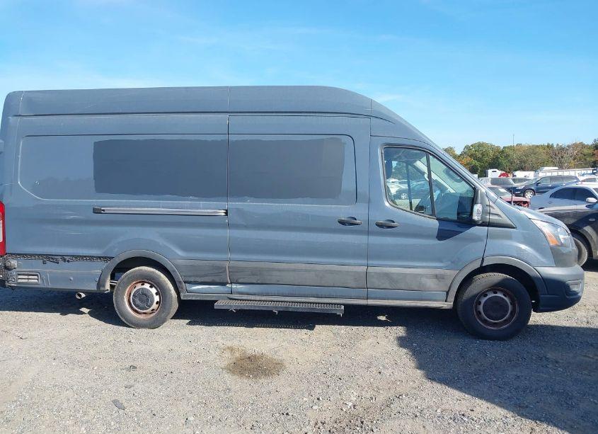 Photo 13 of 2020 Ford Transit-250 CARGO VAN (VIN 1FTBR3X81LKA28538)