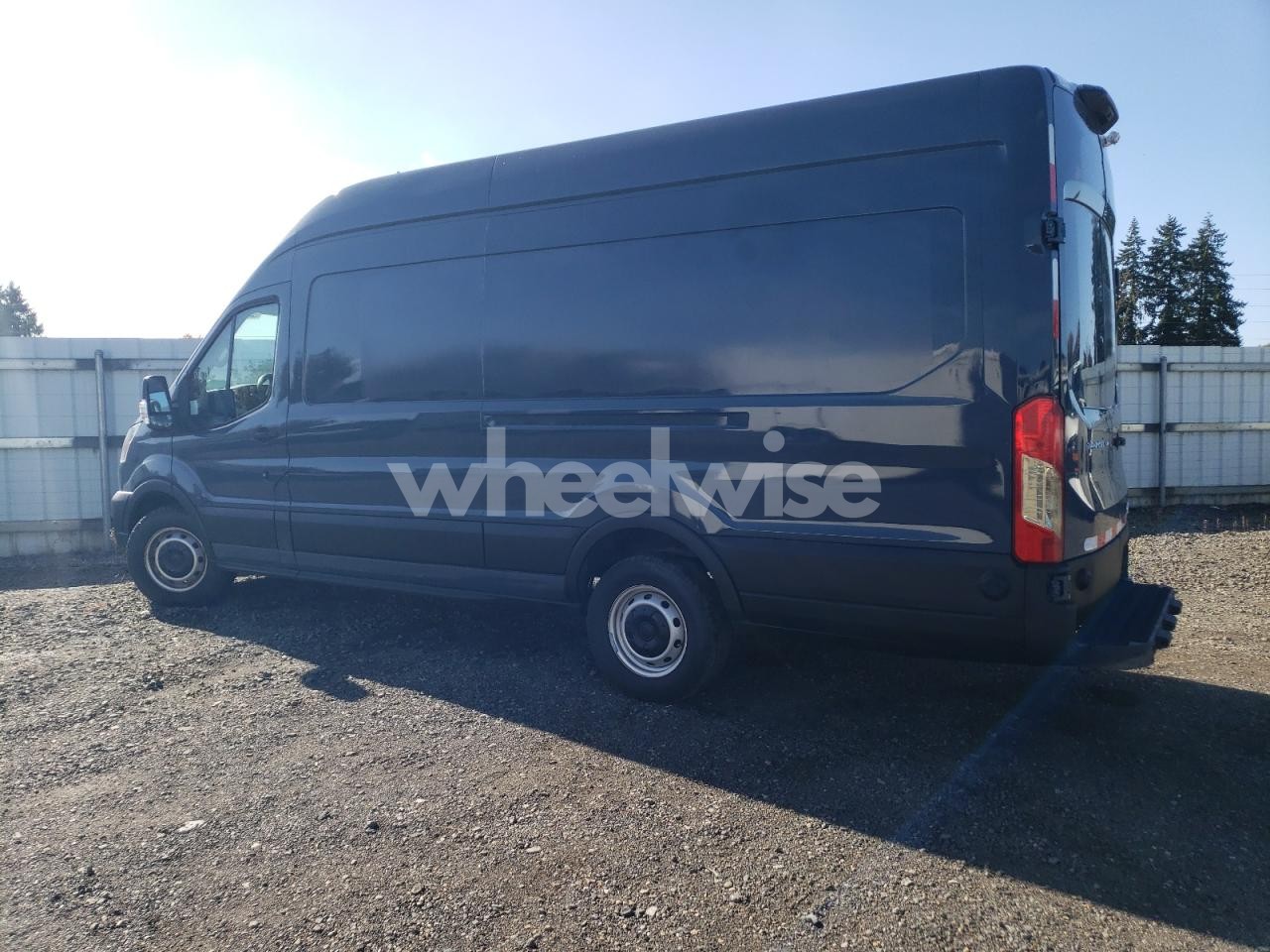 Photo 2 of 2020 FORD TRANSIT T-250 (VIN 1FTBR3X81LKB27621)