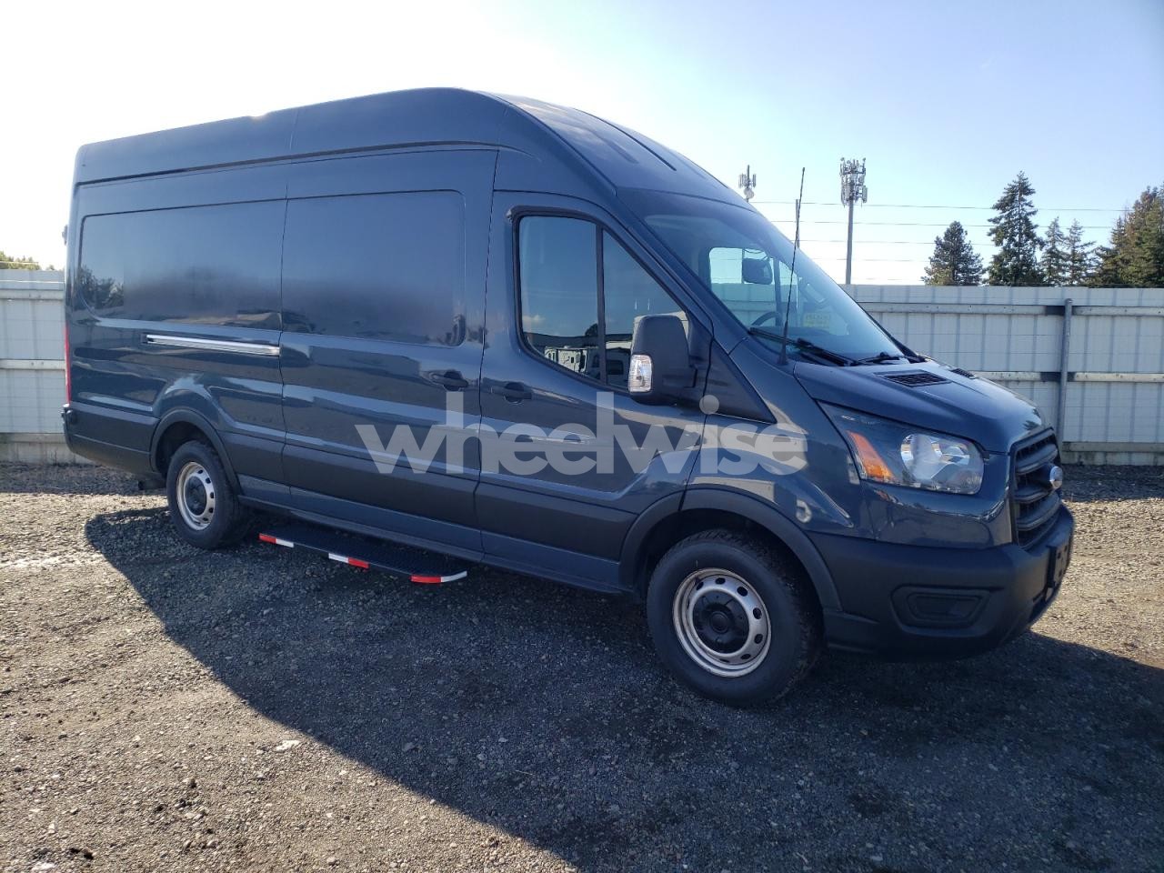 Photo 4 of 2020 FORD TRANSIT T-250 (VIN 1FTBR3X81LKB27621)