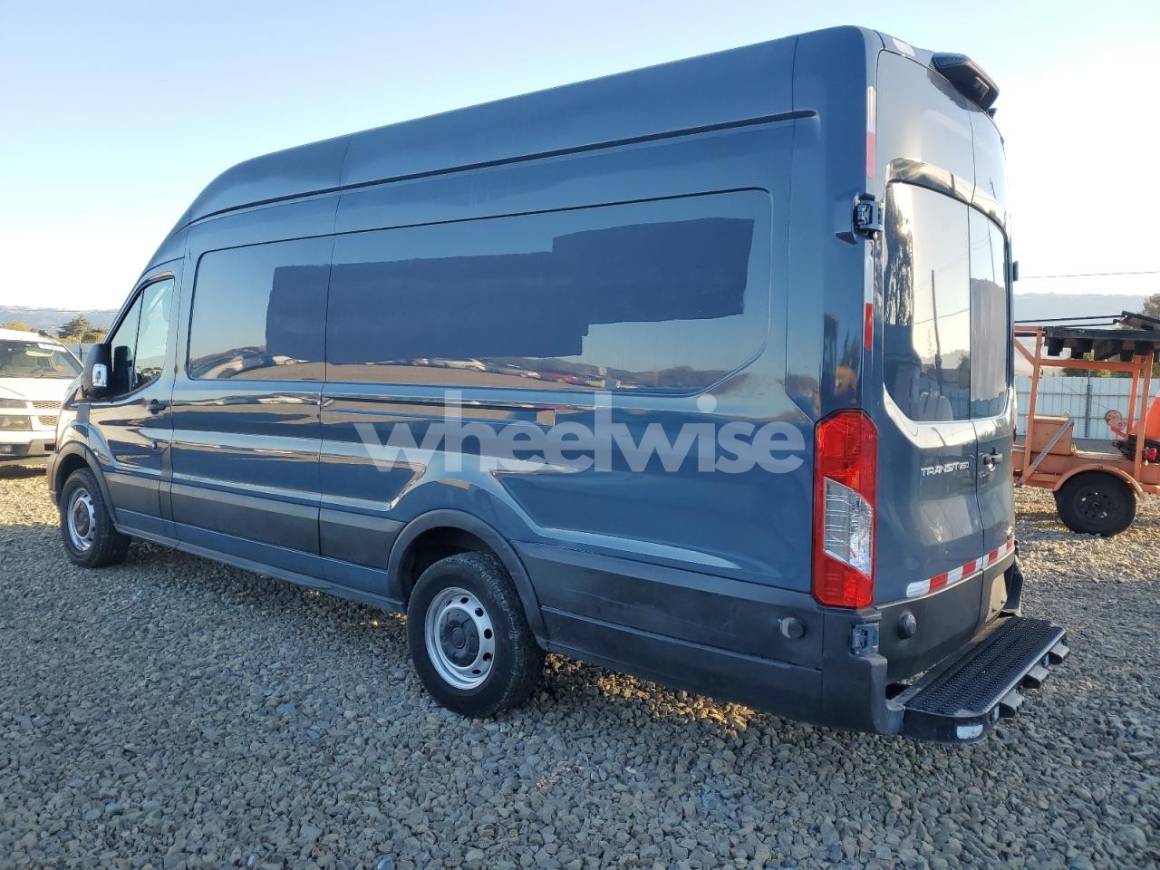Photo 2 of 2020 FORD TRANSIT T-250 (VIN 1FTBR3X82LKA72595)