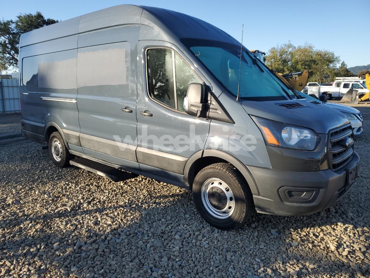 Photo 4 of 2020 FORD TRANSIT T-250 (VIN 1FTBR3X82LKA72595)