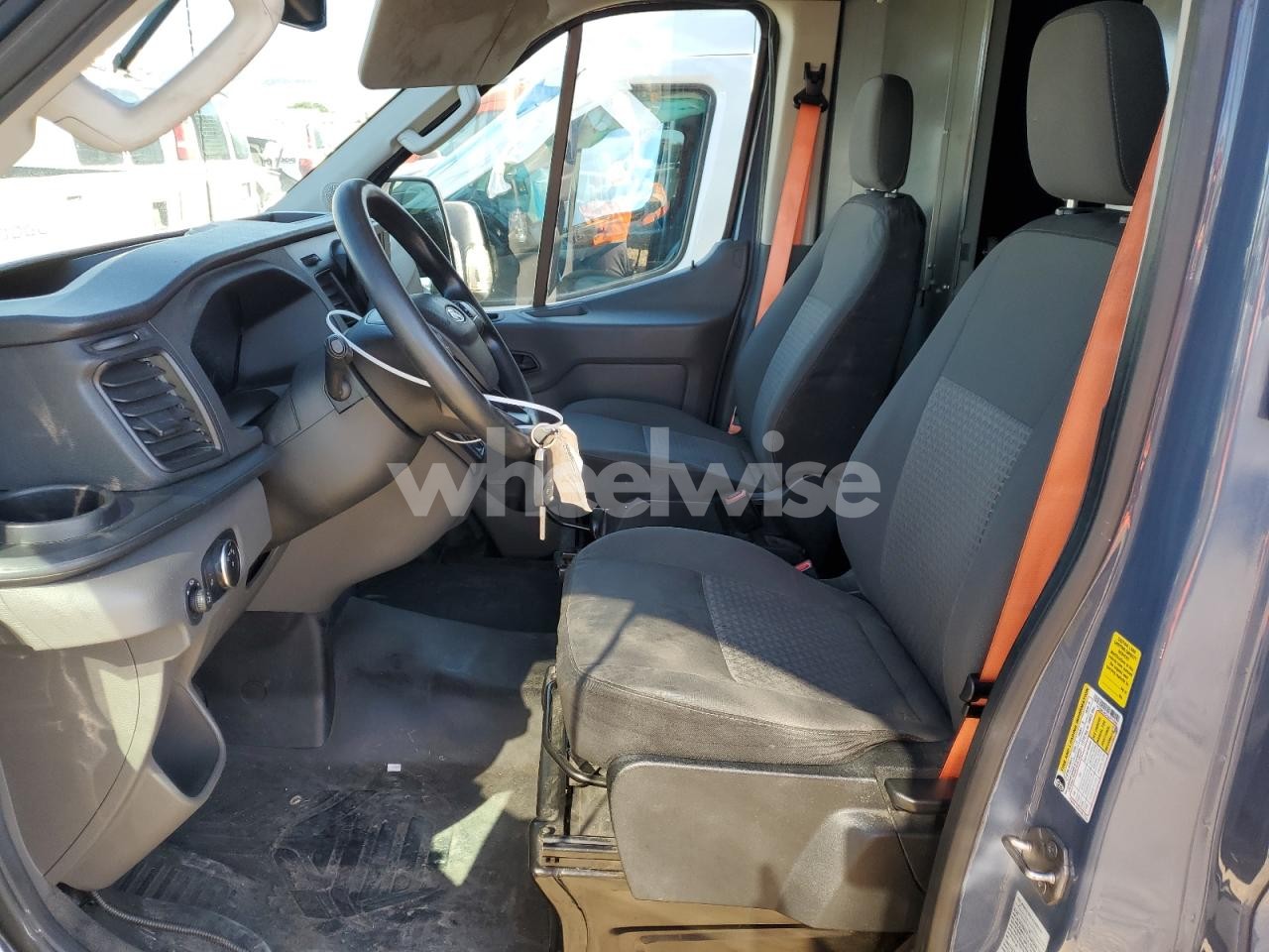 Photo 7 of 2020 FORD TRANSIT T-250 (VIN 1FTBR3X82LKA72595)