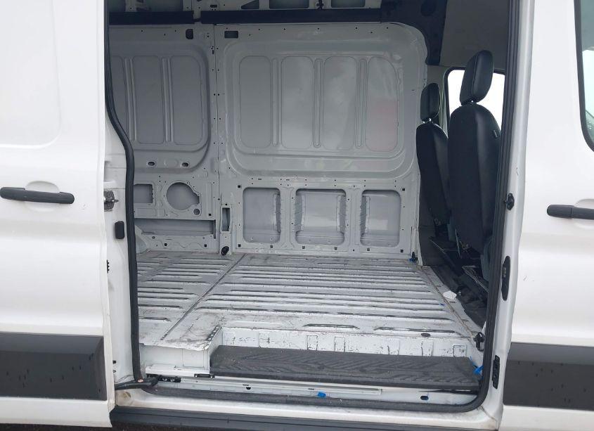 Photo 8 of 2023 Ford Transit T-250 (VIN 1FTBR3X82PKA96434)