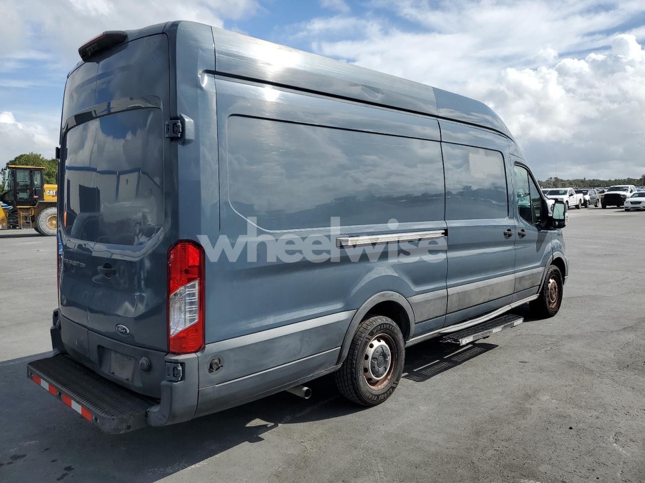 Photo 3 of 2020 FORD TRANSIT T-250 (VIN 1FTBR3X83LKA86974)