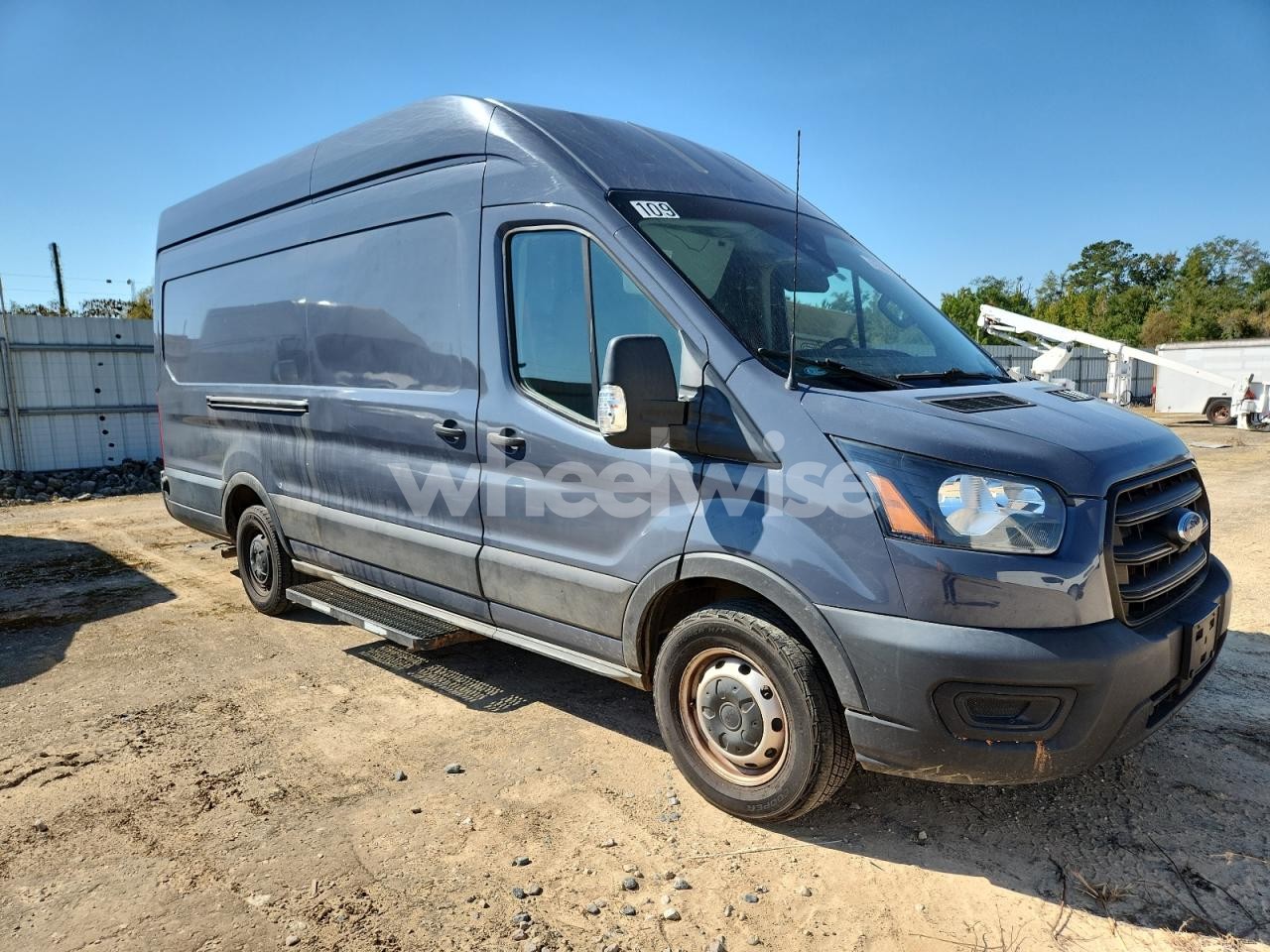 Photo 4 of 2020 FORD TRANSIT T-250 (VIN 1FTBR3X83LKB04129)
