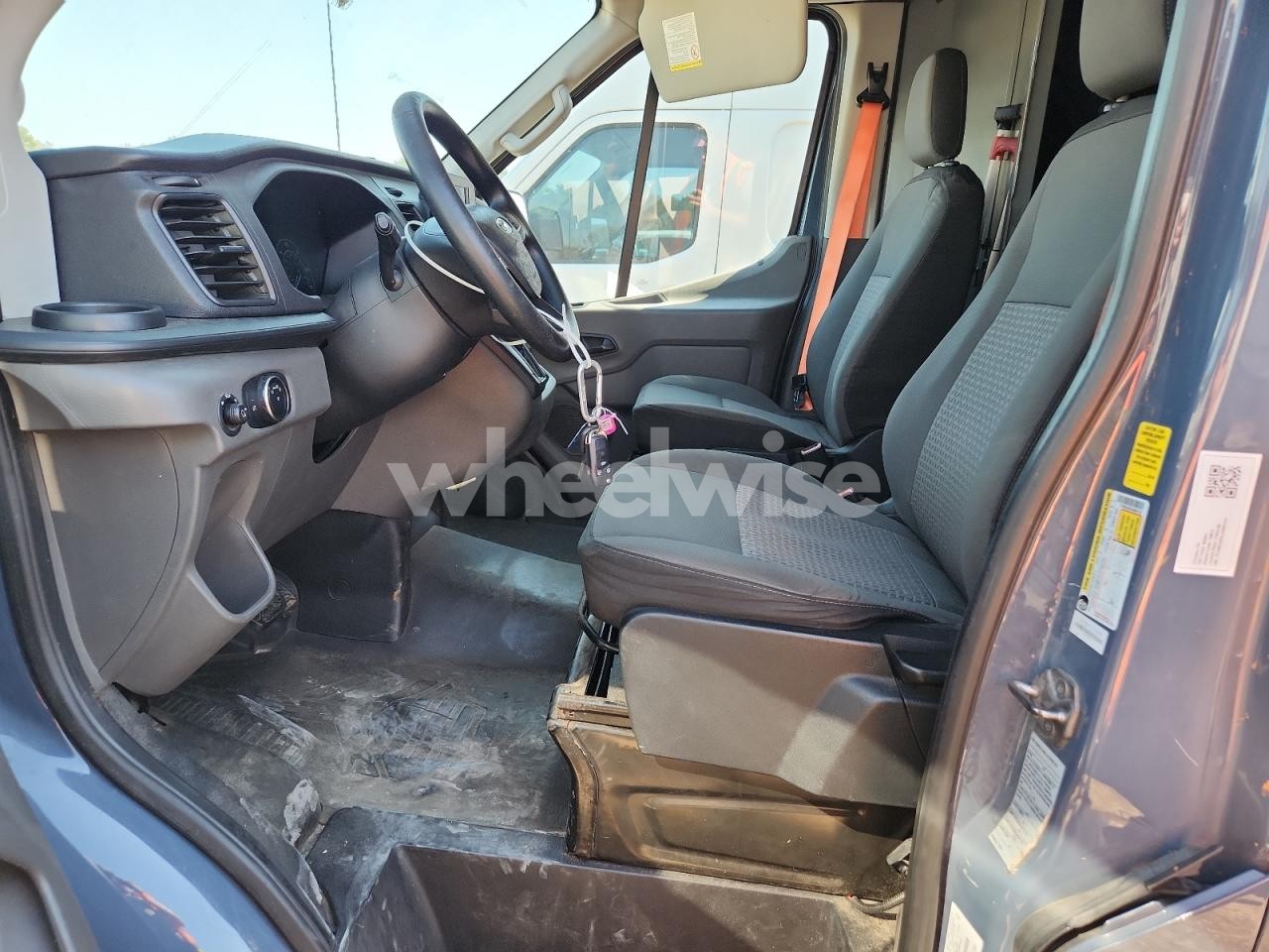 Photo 7 of 2020 FORD TRANSIT T-250 (VIN 1FTBR3X83LKB04129)