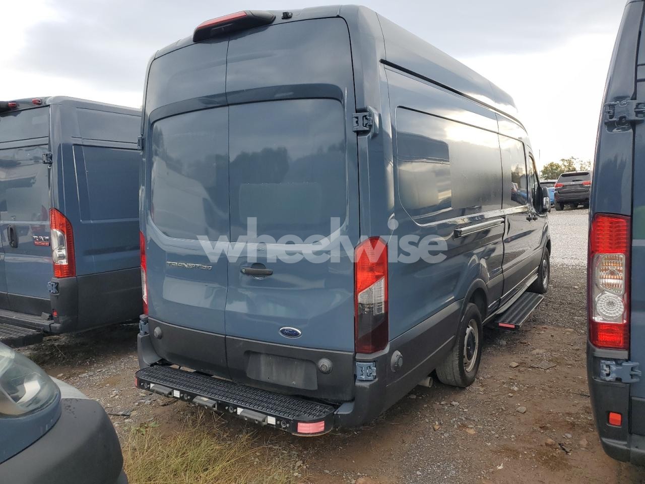 Photo 3 of 2020 FORD TRANSIT T-250 (VIN 1FTBR3X83LKB04146)