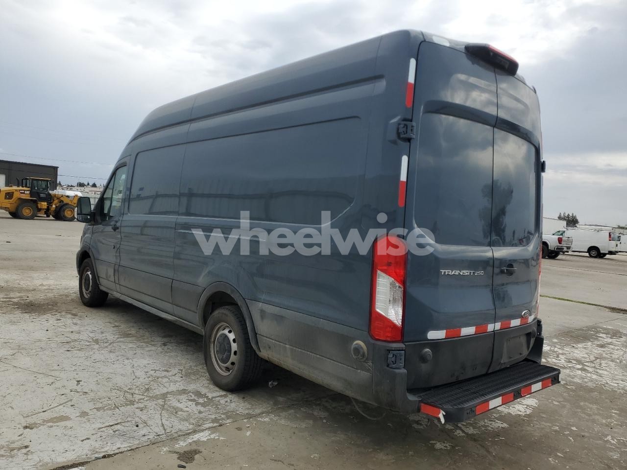 Photo 2 of 2020 FORD TRANSIT T-250 (VIN 1FTBR3X83LKB27944)