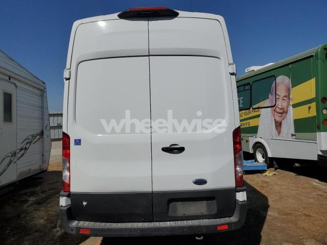 Photo 3 of 2022 FORD TRANSIT CAB & CHASSI (VIN 1FTBR3X83NKA70213)