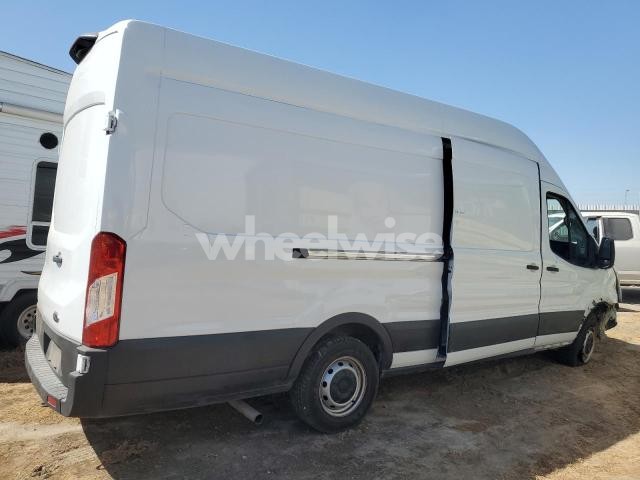 Photo 6 of 2022 FORD TRANSIT CAB & CHASSI (VIN 1FTBR3X83NKA70213)
