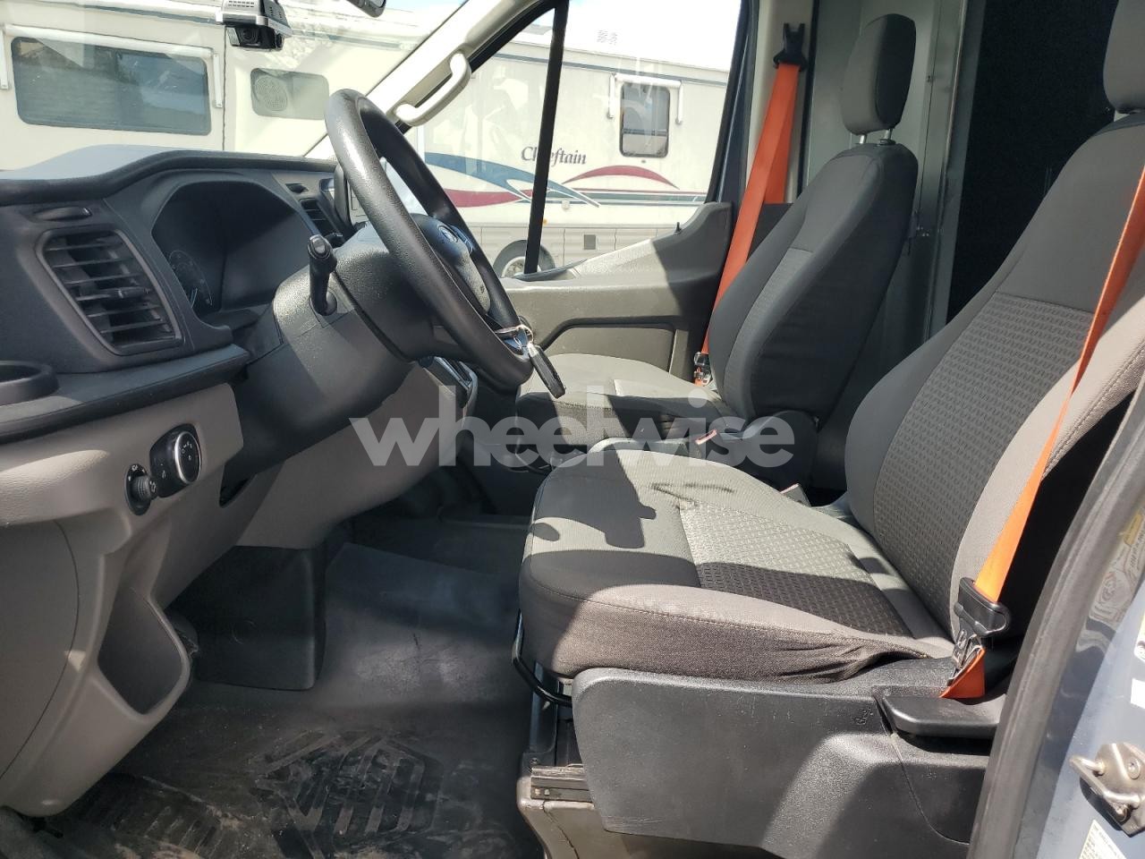 Photo 7 of 2020 FORD TRANSIT T-250 (VIN 1FTBR3X84LKA47939)