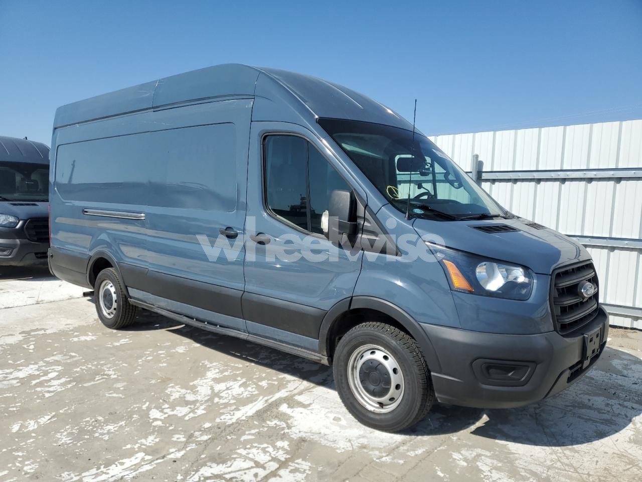 Photo 4 of 2020 FORD TRANSIT T-250 (VIN 1FTBR3X84LKB04057)