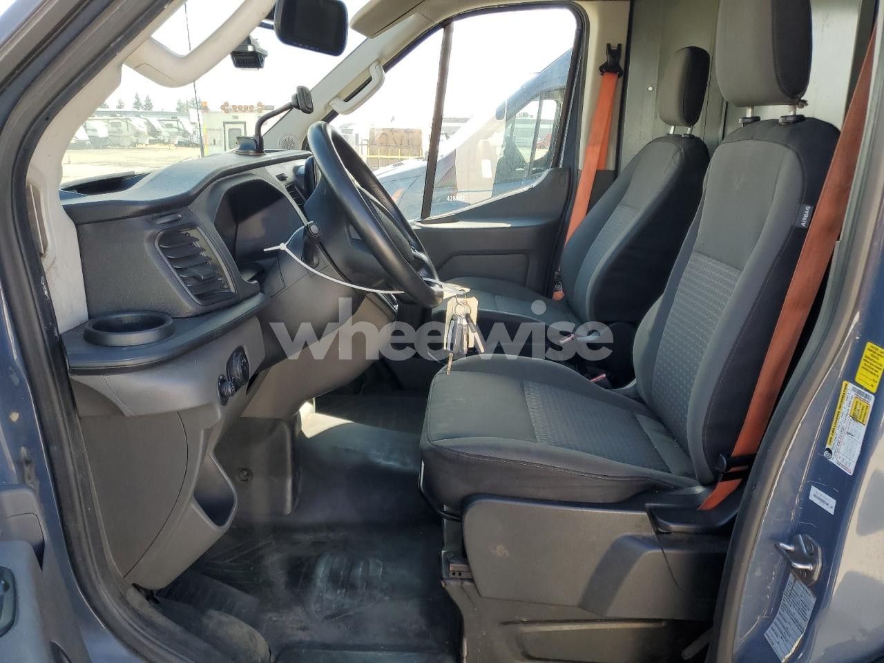 Photo 7 of 2020 FORD TRANSIT T-250 (VIN 1FTBR3X84LKB04057)