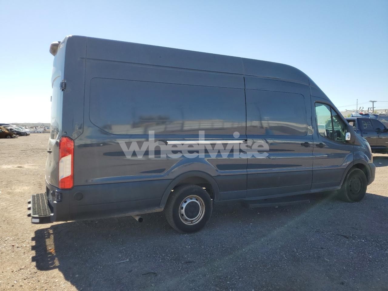 Photo 3 of 2020 FORD TRANSIT T-250 (VIN 1FTBR3X85LKB02057)