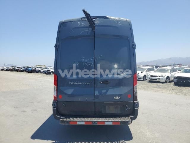 Photo 9 of 2020 FORD TRANSIT T-250 (VIN 1FTBR3X85LKB27914)