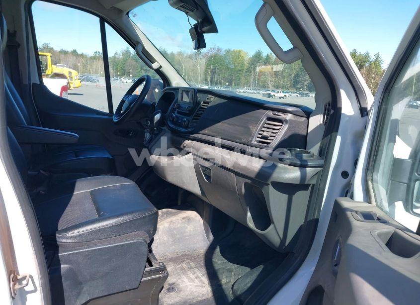 Photo 5 of 2022 Ford Transit-250 CARGO VAN (VIN 1FTBR3X85NKA74408)