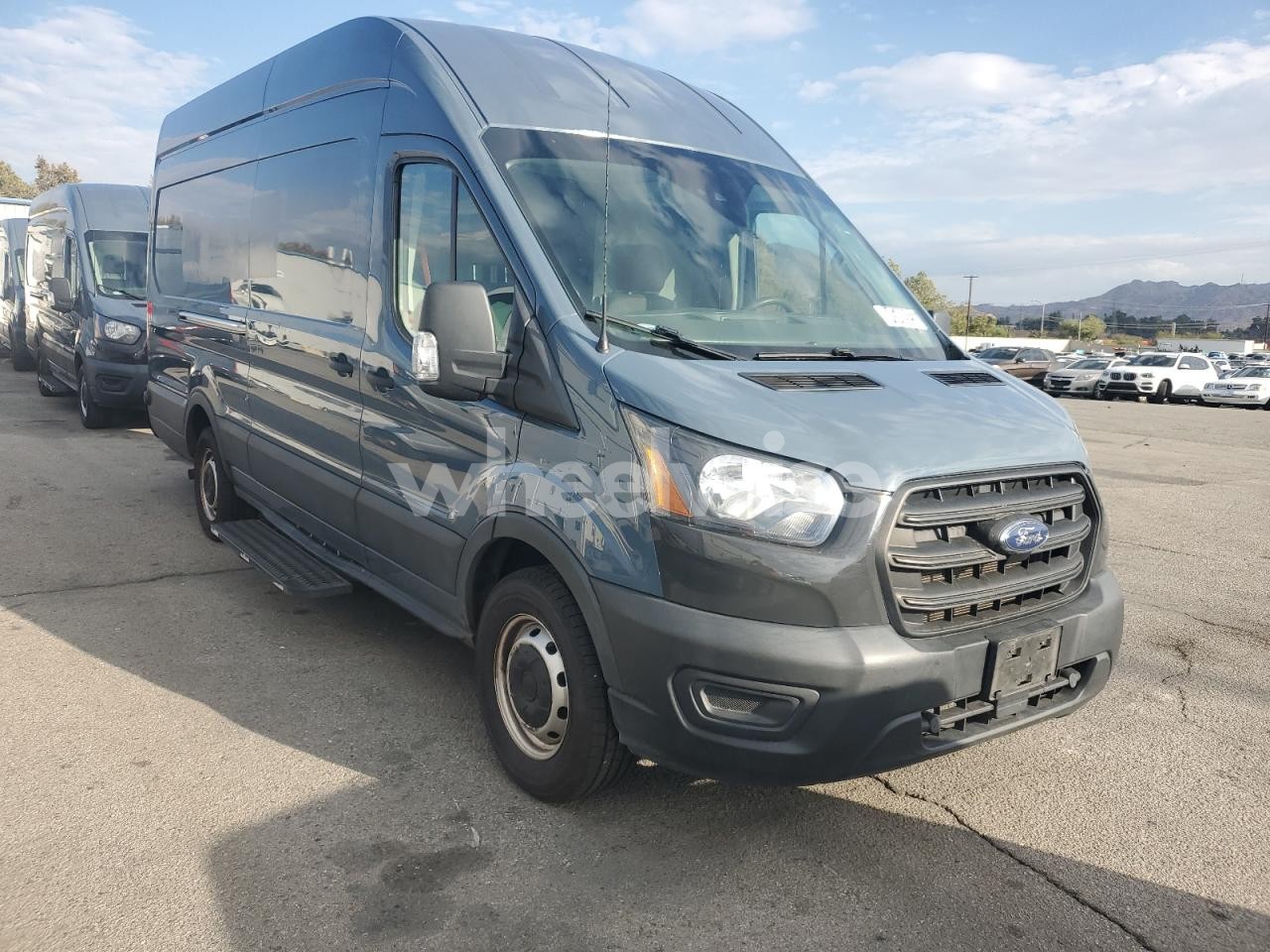 Photo 4 of 2020 FORD TRANSIT T-250 (VIN 1FTBR3X86LKA18765)