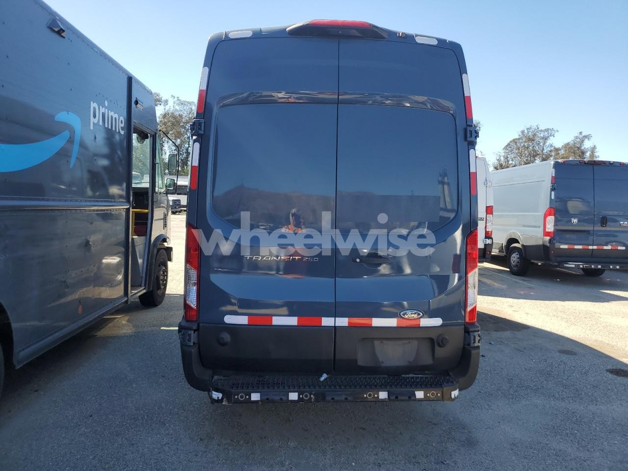 Photo 6 of 2020 FORD TRANSIT T-250 (VIN 1FTBR3X86LKA86807)