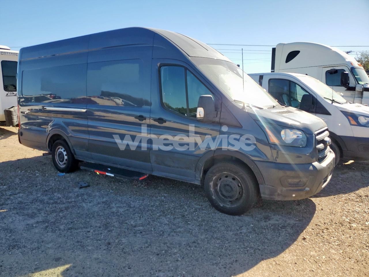 Photo 4 of 2020 FORD TRANSIT T-250 (VIN 1FTBR3X86LKB13469)