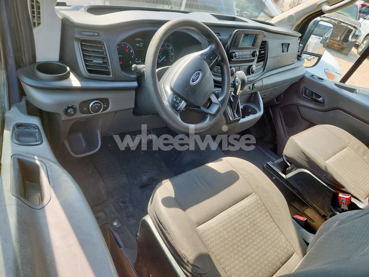 Photo 8 of 2020 FORD TRANSIT T-250 (VIN 1FTBR3X86LKB13469)