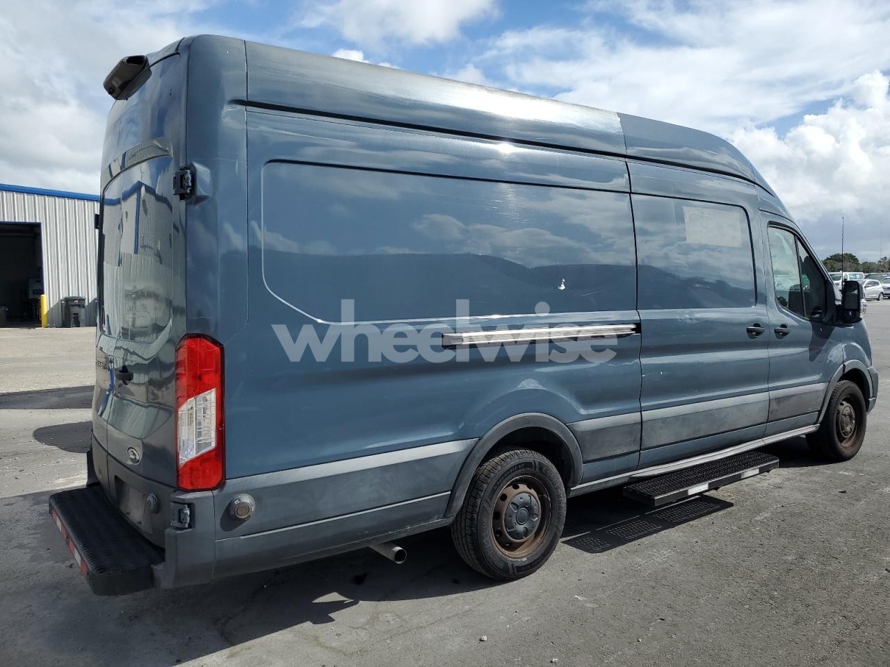 Photo 3 of 2020 FORD TRANSIT T-250 (VIN 1FTBR3X87LKA86461)
