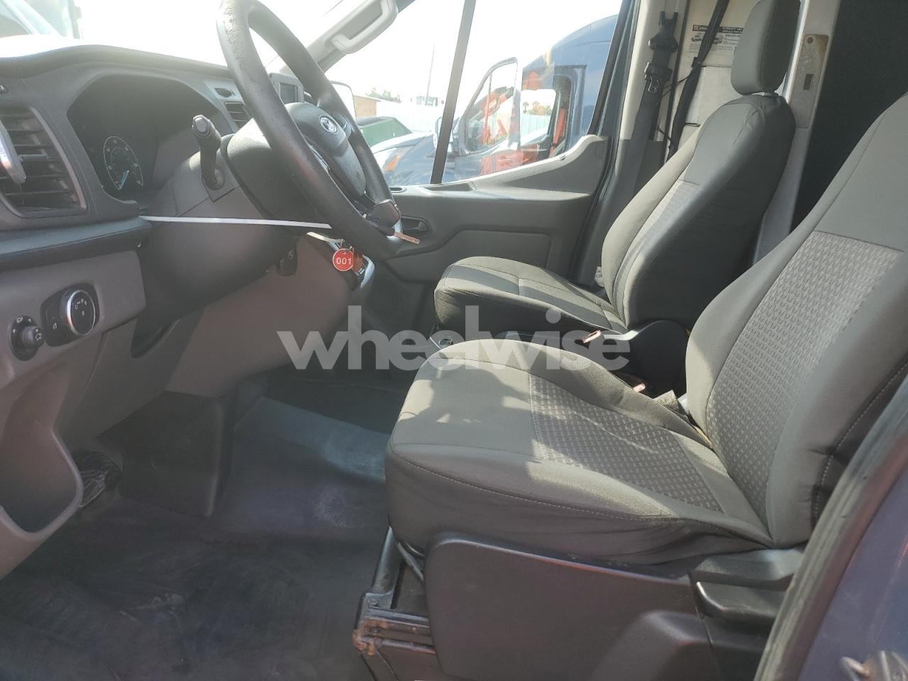 Photo 7 of 2020 FORD TRANSIT T-250 (VIN 1FTBR3X87LKA86461)