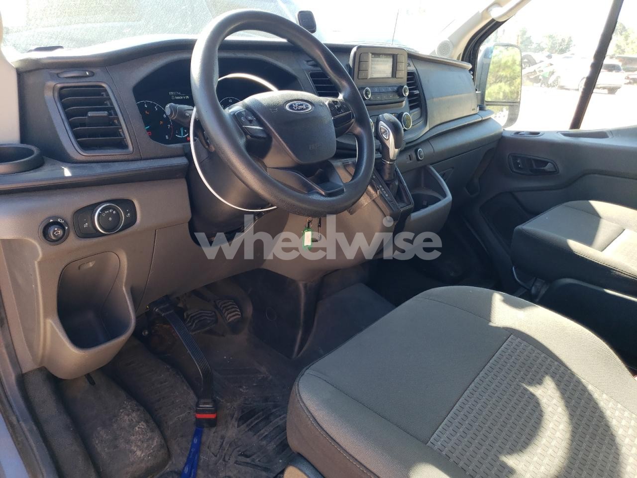 Photo 8 of 2020 FORD TRANSIT T-250 (VIN 1FTBR3X87LKA87528)