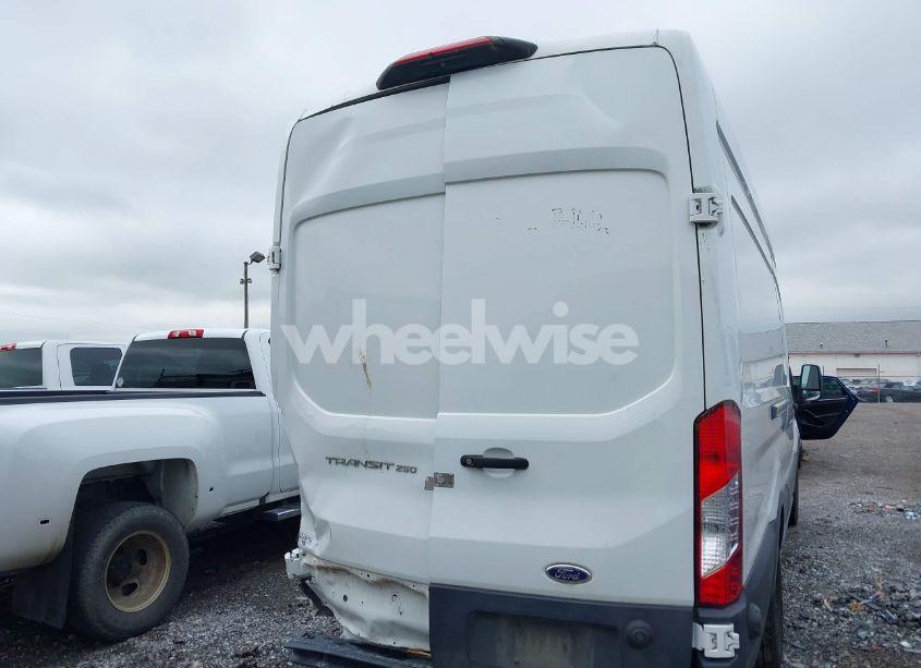 Photo 16 of 2020 Ford Transit-250 CARGO VAN (VIN 1FTBR3X87LKB51535)