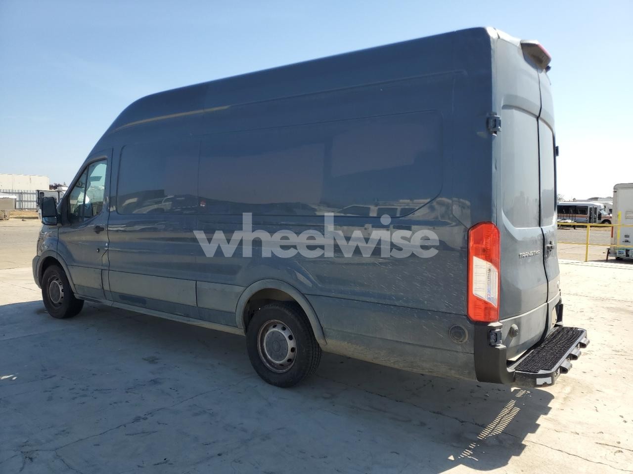 Photo 2 of 2020 FORD TRANSIT T-250 (VIN 1FTBR3X88LKB27664)