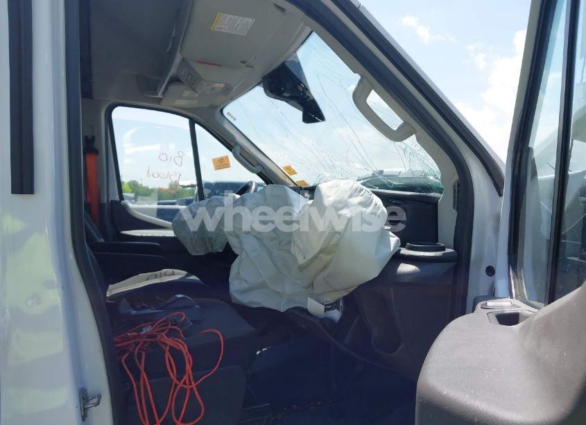 Photo 5 of 2022 Ford Transit-250 CARGO VAN (VIN 1FTBR3X8XNKA31327)