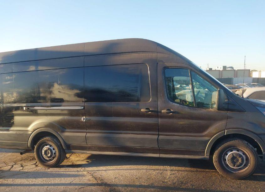 Photo 13 of 2020 Ford Transit-250 CARGO VAN (VIN 1FTBR3XG0LKB79040)
