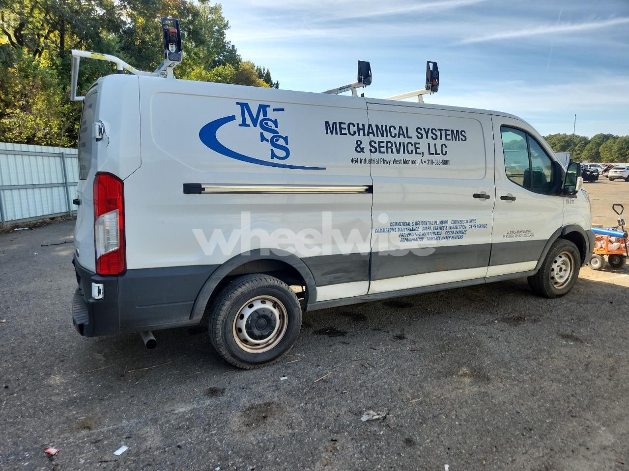 Photo 3 of 2023 FORD TRANSIT 350 UTILITY / SERVICE TRUCK (VIN 1FTBW1Y86PKC06252)