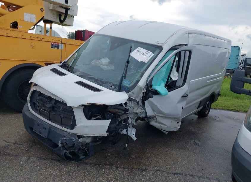 Photo 2 of 2018 Ford Transit-350 (VIN 1FTBW2CM1JKA90525)