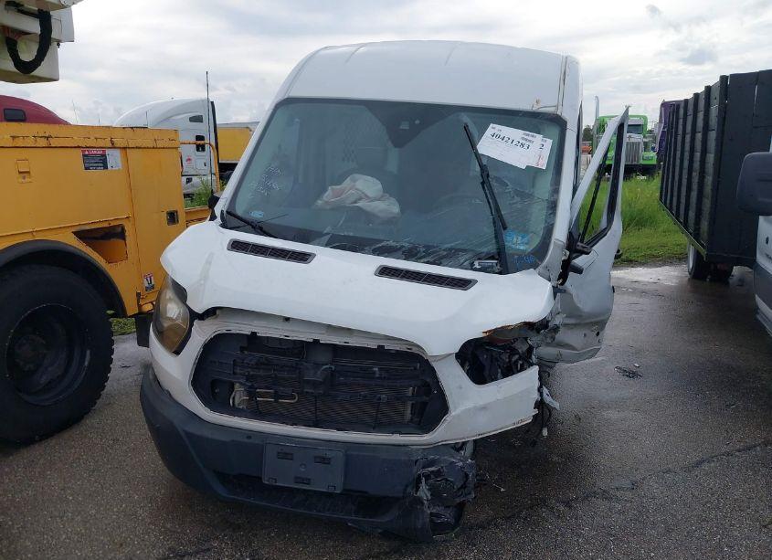 Photo 6 of 2018 Ford Transit-350 (VIN 1FTBW2CM1JKA90525)