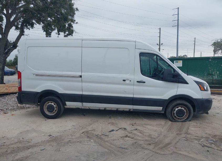 Photo 13 of 2019 Ford Transit-350 N/A (VIN 1FTBW2CM2KKB73043)