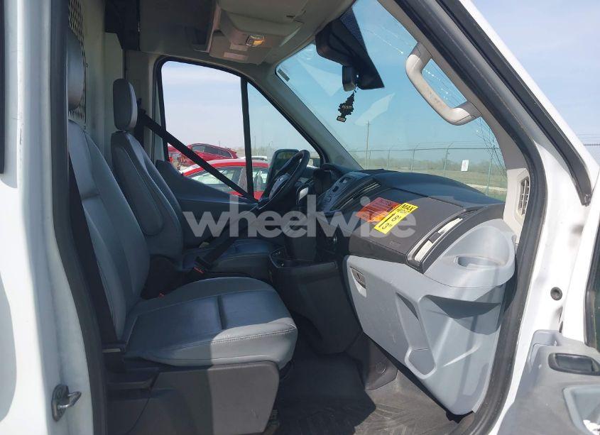 Photo 5 of 2019 Ford Transit-350 (VIN 1FTBW2CM5KKB72985)