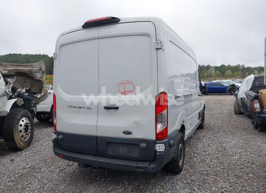 Photo 16 of 2018 Ford Transit-350 (VIN 1FTBW2CM6JKA87247)