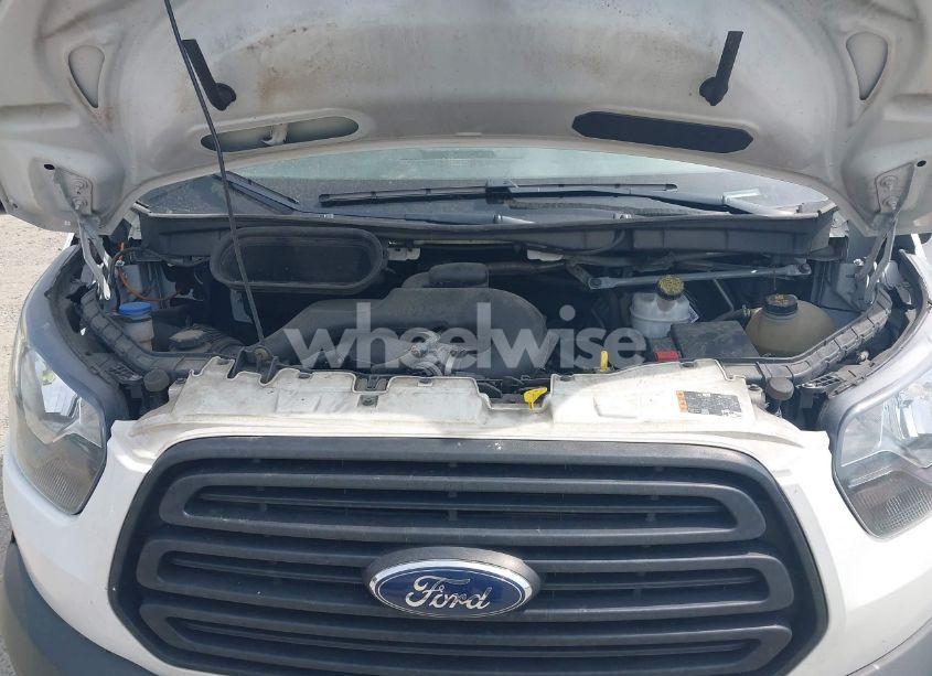 Photo 10 of 2019 Ford Transit-350 (VIN 1FTBW2CM9KKB43845)