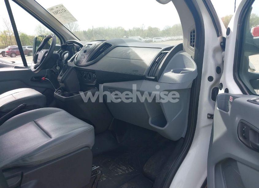 Photo 5 of 2019 Ford Transit-350 (VIN 1FTBW2CM9KKB43845)