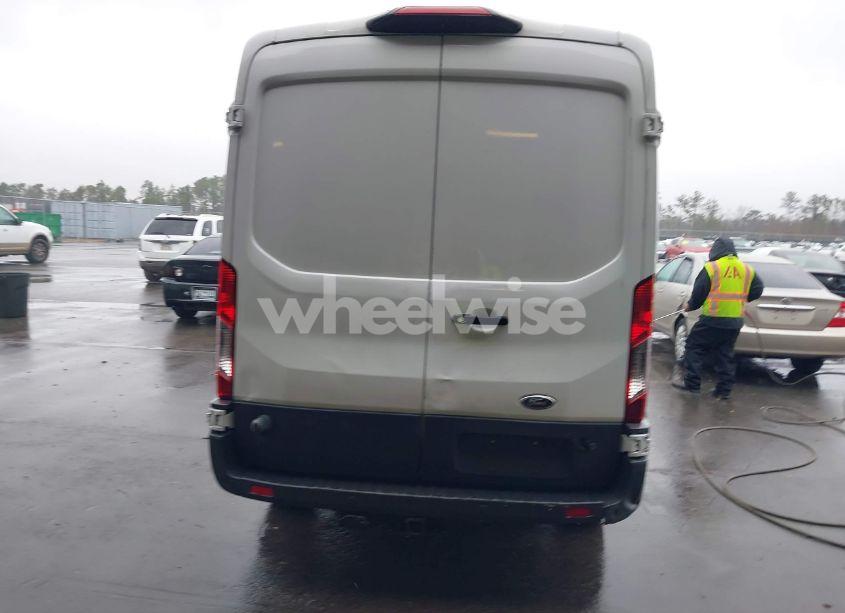 Photo 16 of 2018 Ford Transit-350 (VIN 1FTBW2CMXJKA90555)