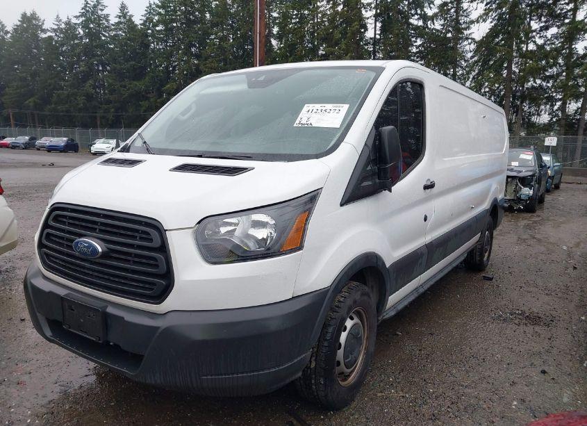 Photo 2 of 2018 Ford Transit-350 (VIN 1FTBW2YM2JKB09852)