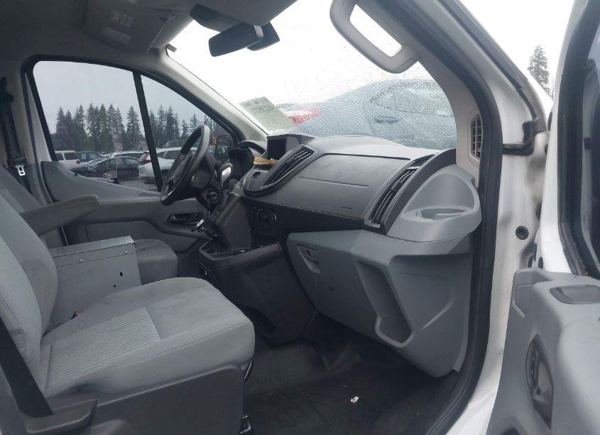 Photo 5 of 2018 Ford Transit-350 (VIN 1FTBW2YM2JKB09852)