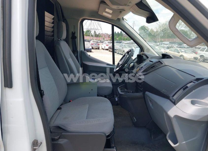 Photo 5 of 2019 Ford Transit-350 (VIN 1FTBW2YMXKKA24193)