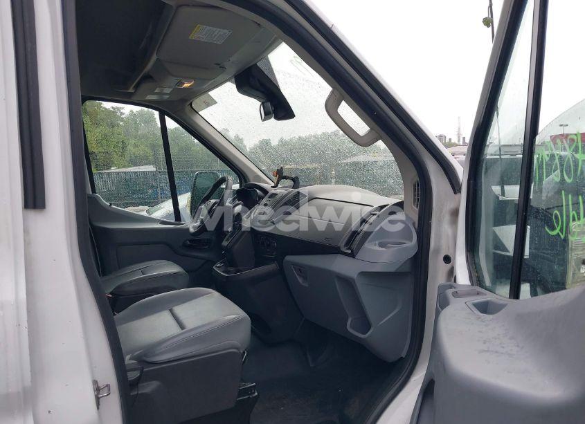 Photo 5 of 2019 Ford Transit-350 N/A (VIN 1FTBW3XM8KKA58849)