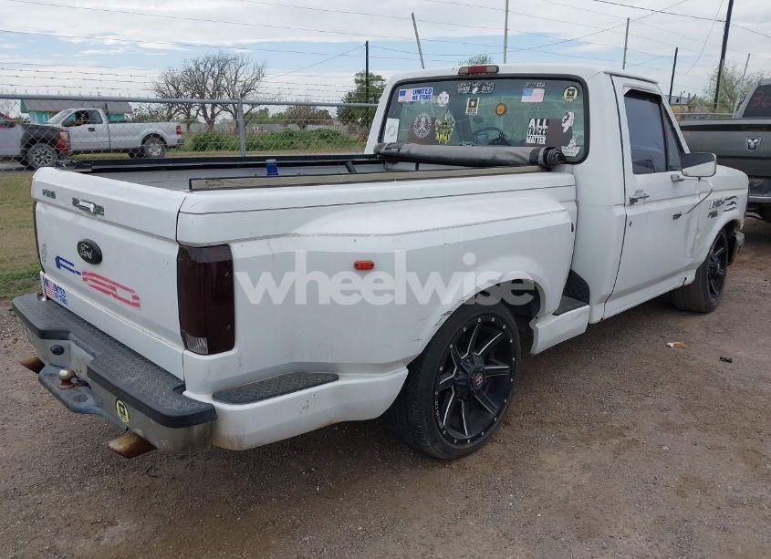 Photo 4 of 1995 Ford F150 N/A (VIN 1FTCF15YXSNB31068)