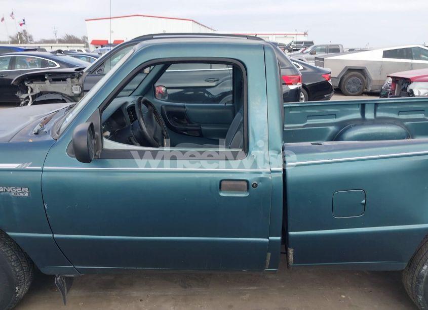 Photo 14 of 1995 Ford Ranger N/A (VIN 1FTCR10A1SPA32659)