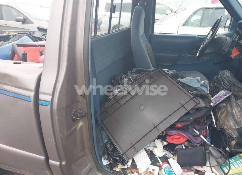 Photo 8 of 1997 Ford Ranger SPLASH/XL/XLT (VIN 1FTCR10A1VUA52495)