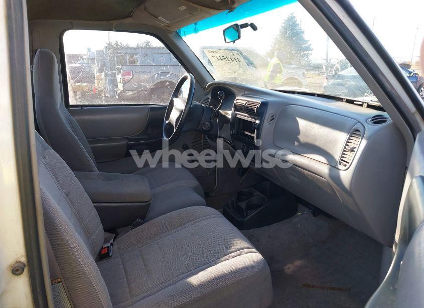 Photo 5 of 1997 Ford Ranger SPLASH/XL/XLT (VIN 1FTCR10A2VUA40419)