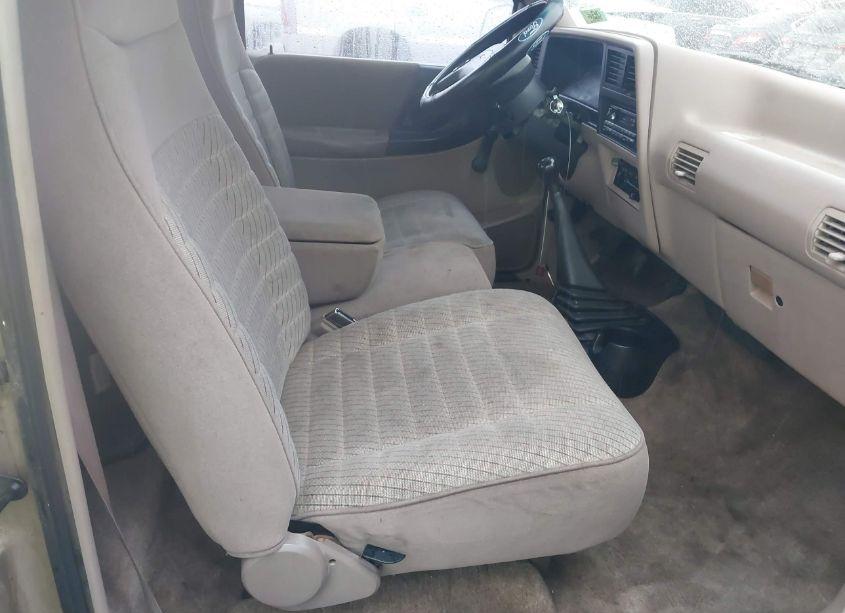 Photo 5 of 1994 Ford Ranger (VIN 1FTCR10A3RUA74200)